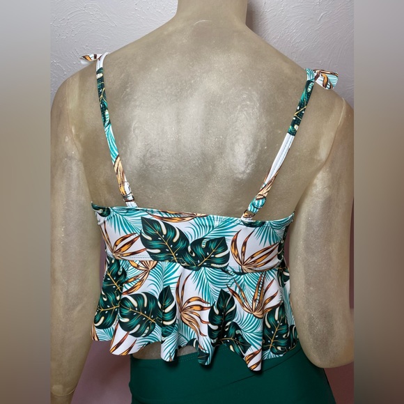 Cute 2-pc Outfit - Picture 5 of 11